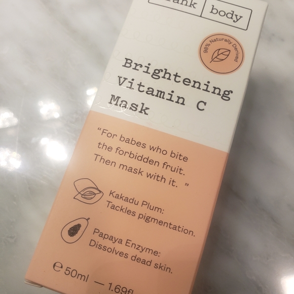 Frank Body Brightening Vitamin C Mask - Picture 2 of 5